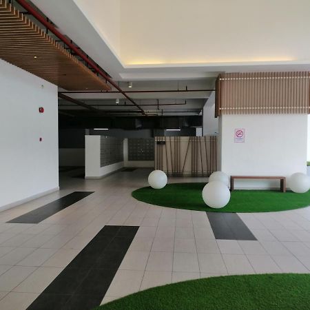 Conezion Residence Putrajaya Nearby Ioi City Mall エクステリア 写真